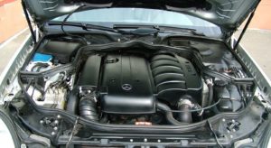 Mercedes Engine / https://pixabay.com/tr/photos/otomobil-motor-bölmesi-mercedes-3239764/